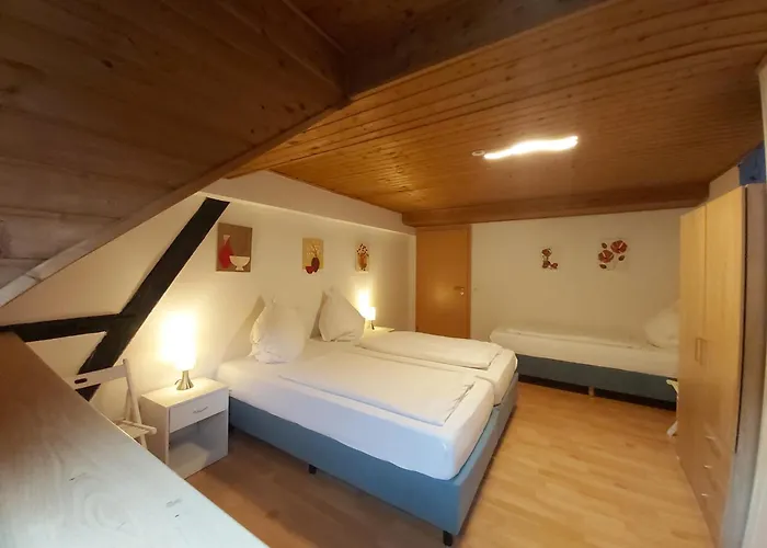 - Am Moselufer Casa vacanze Kövenig