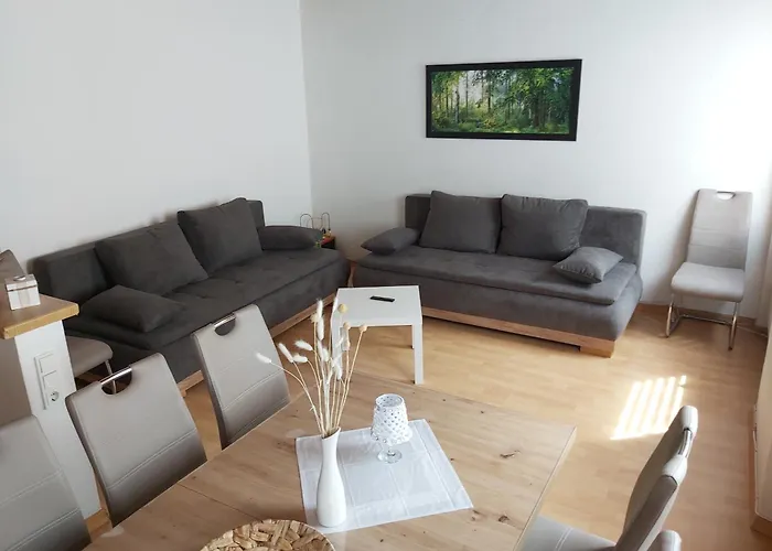 - Am Moselufer * Kövenig